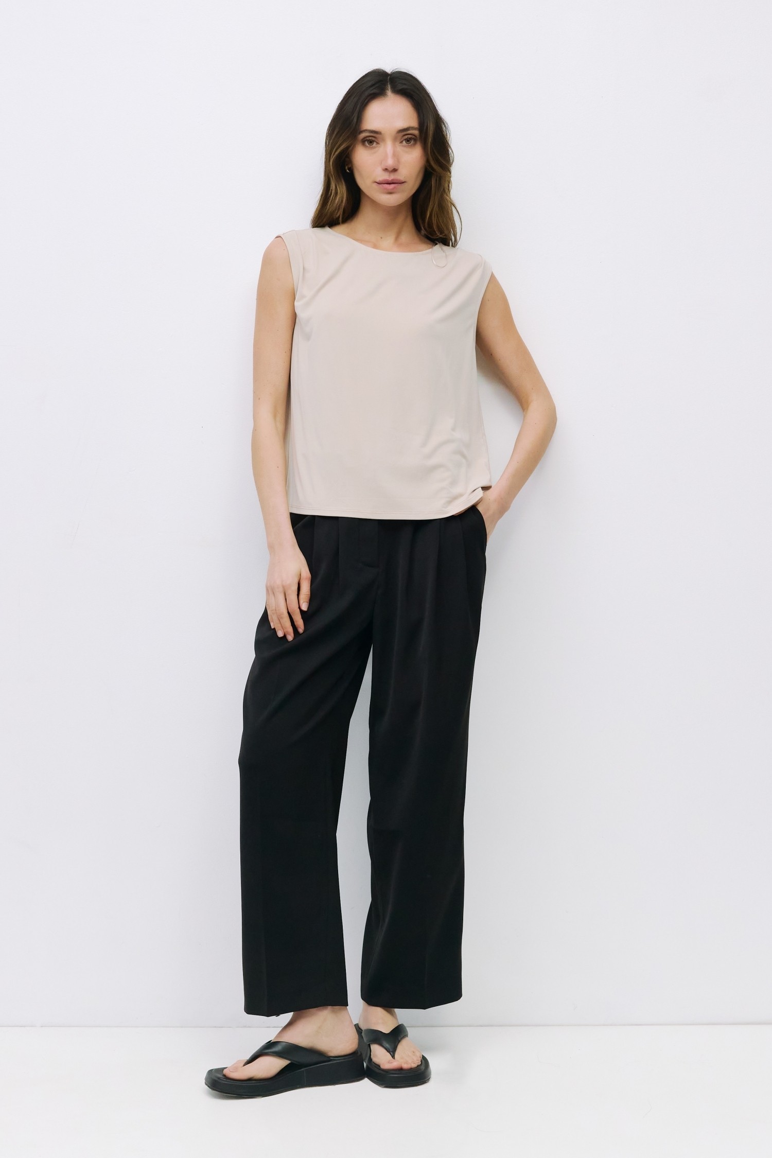 TR3845-BEIGE