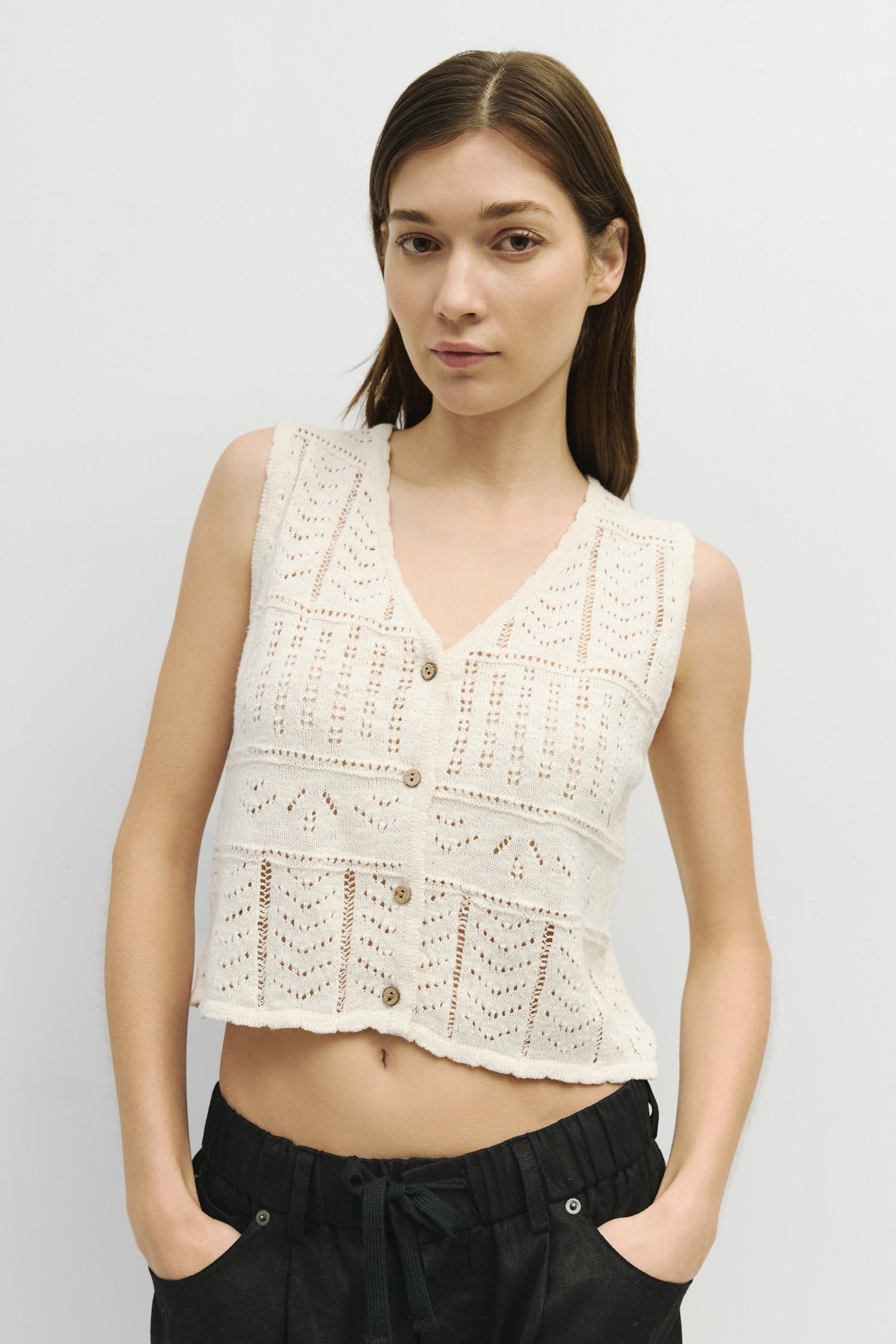TR3852-CREAM