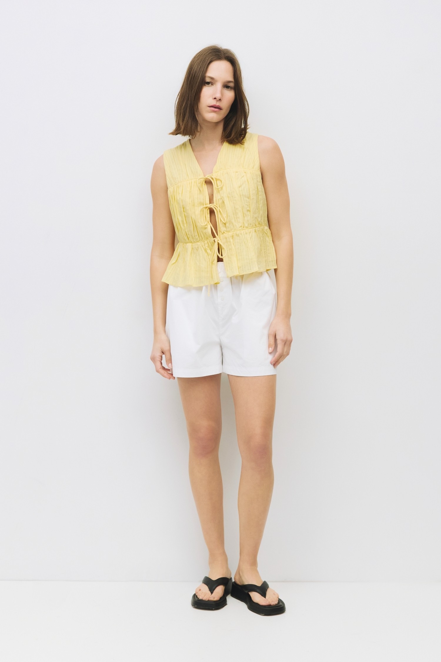 TR3863.-YELLOW