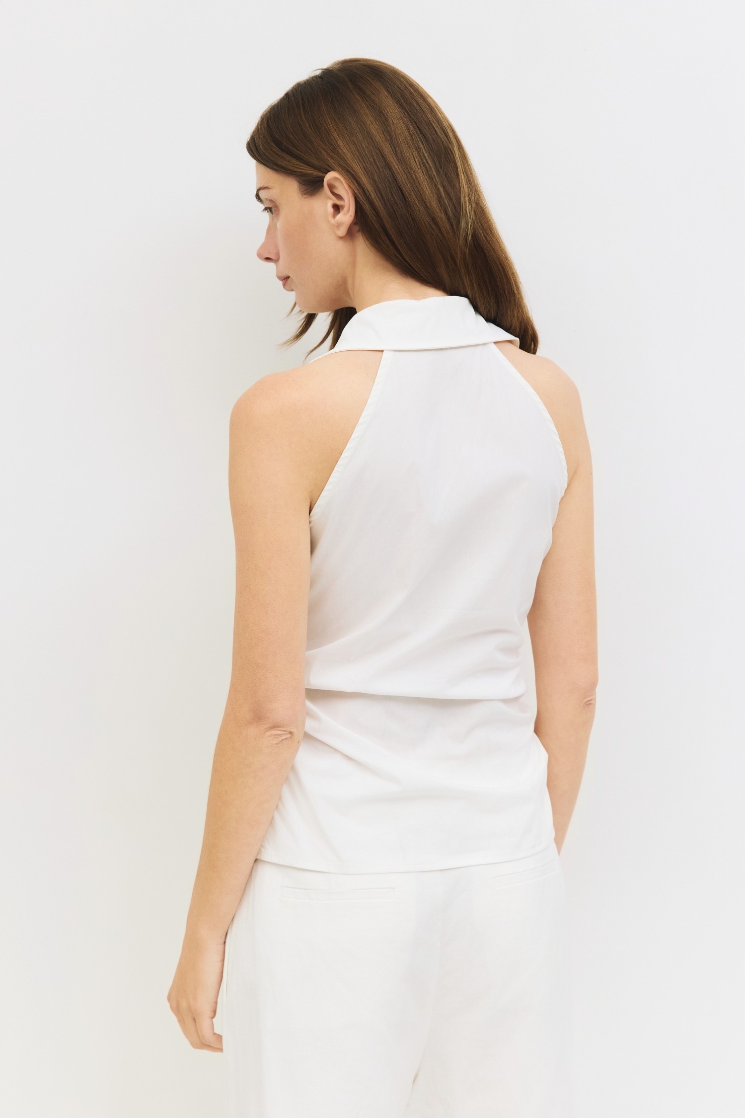 TR3882-WHITE