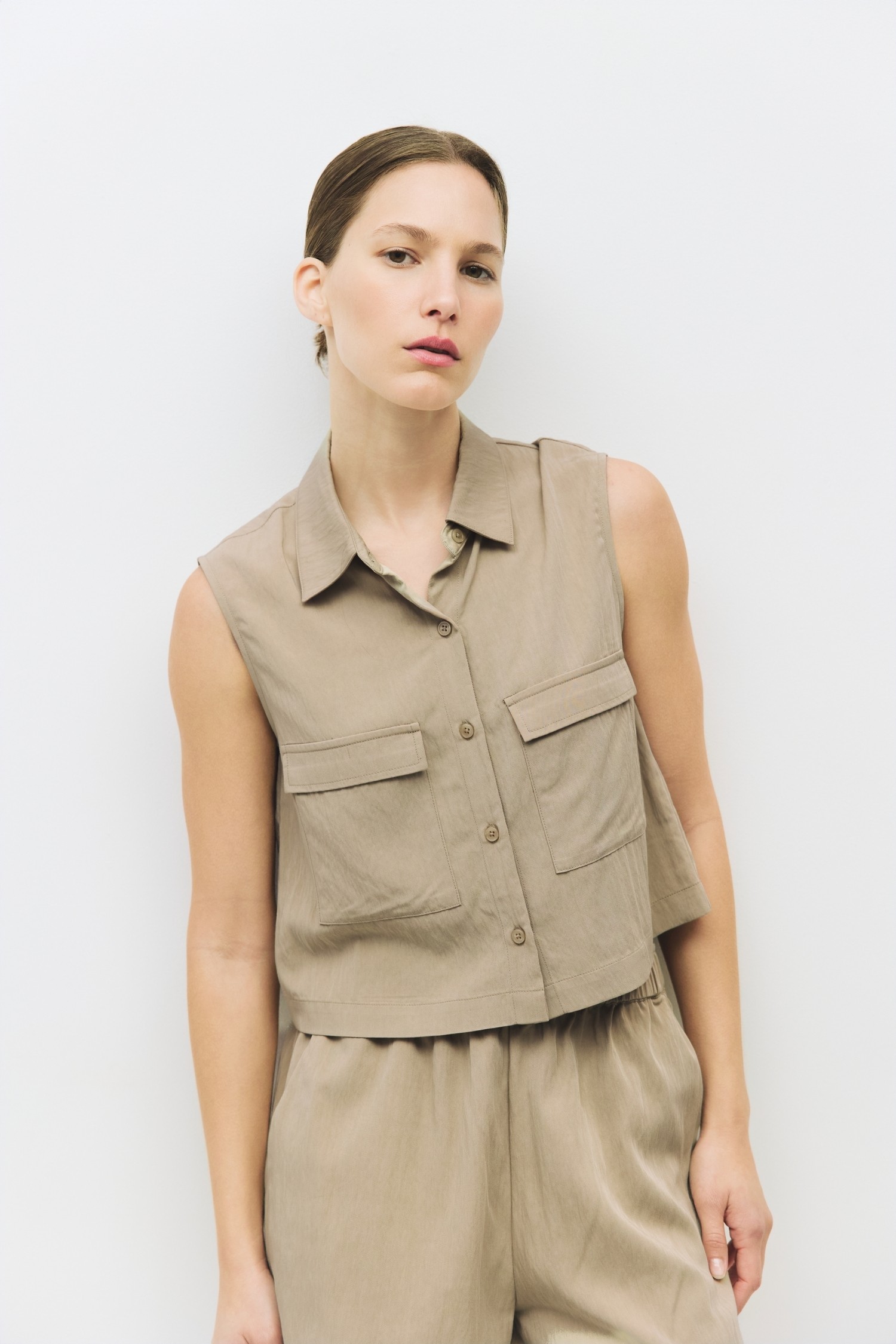 TR3883-BEIGE