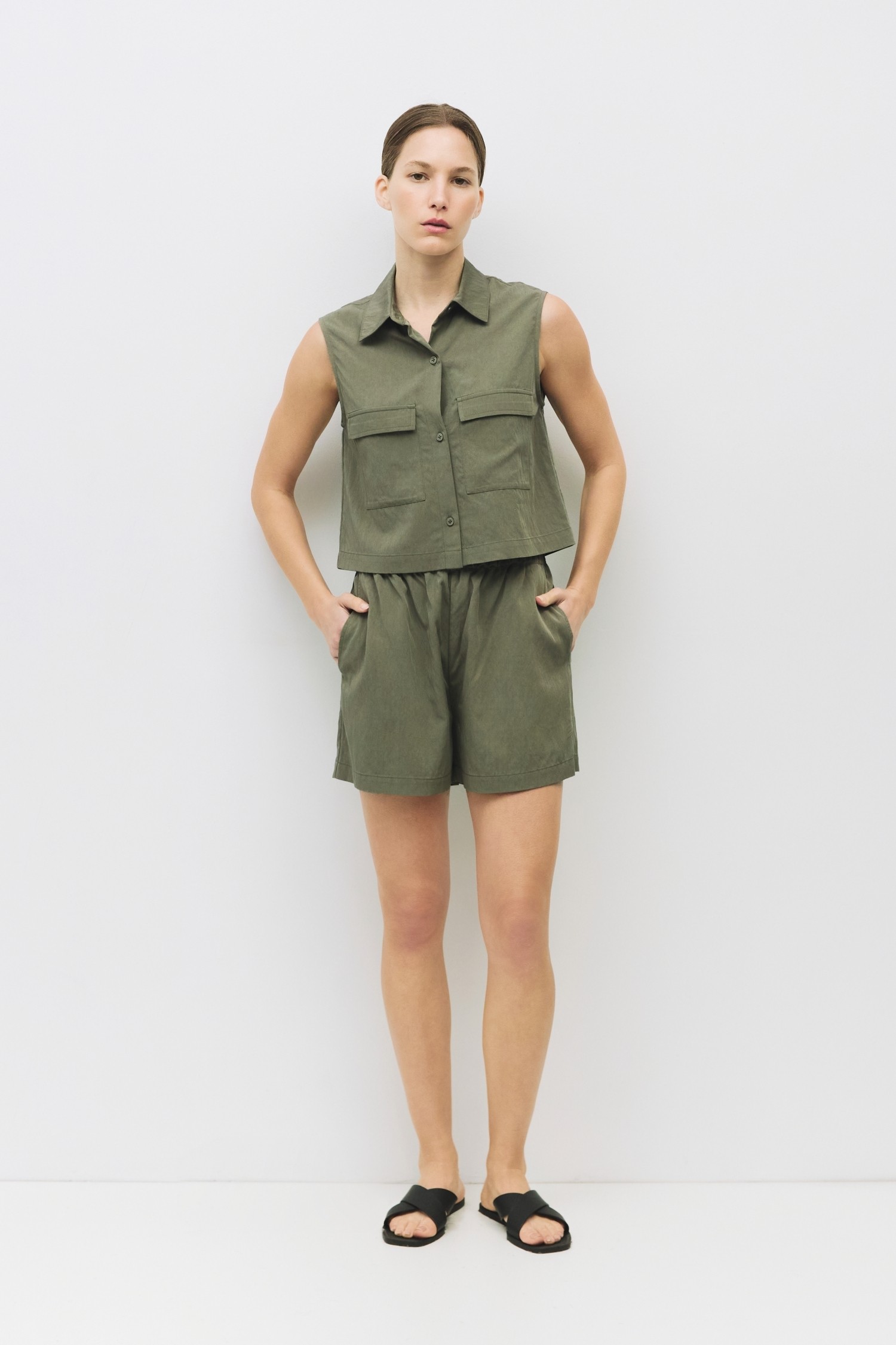 TR3883-OLIVE