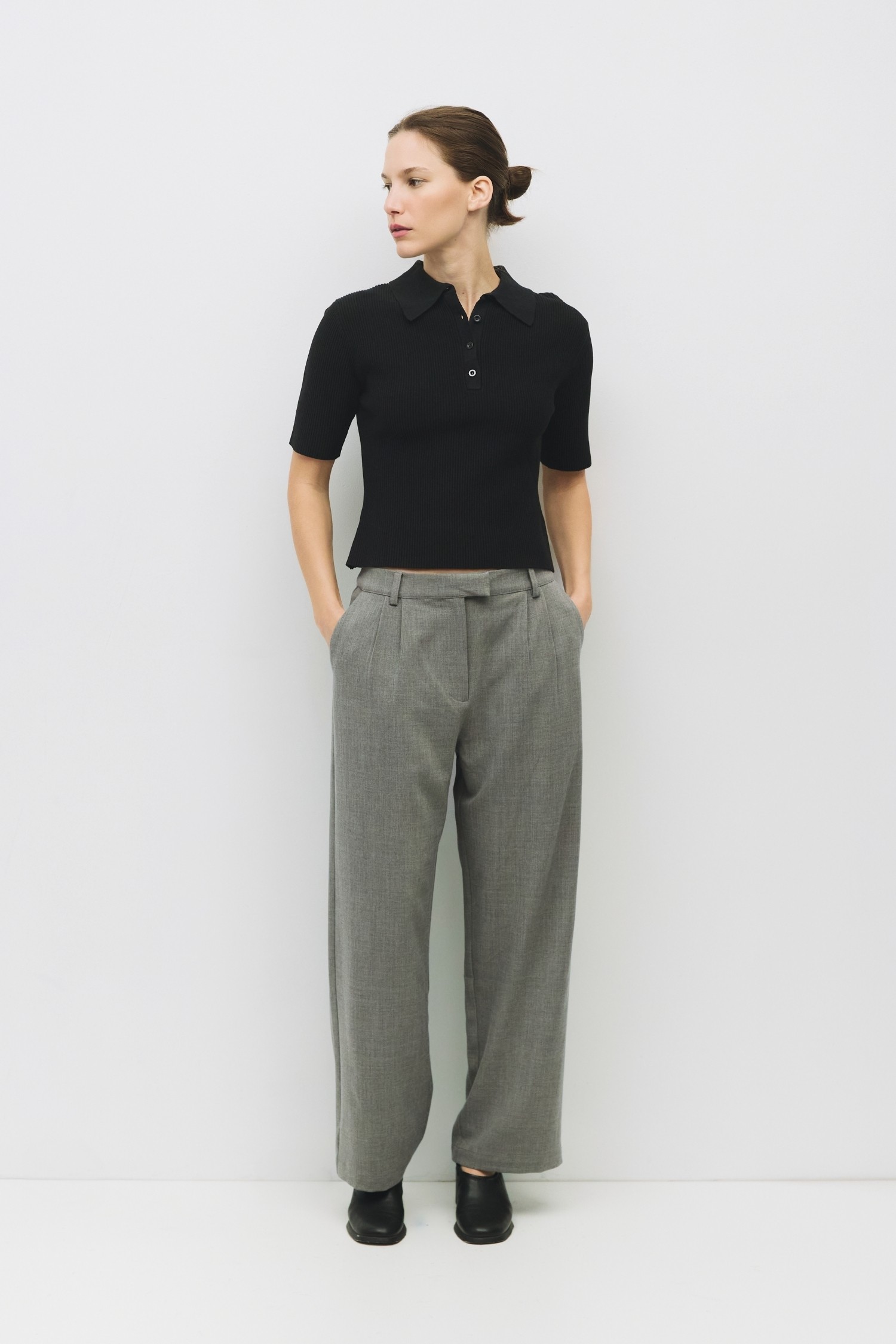 TR3893.-BLACK