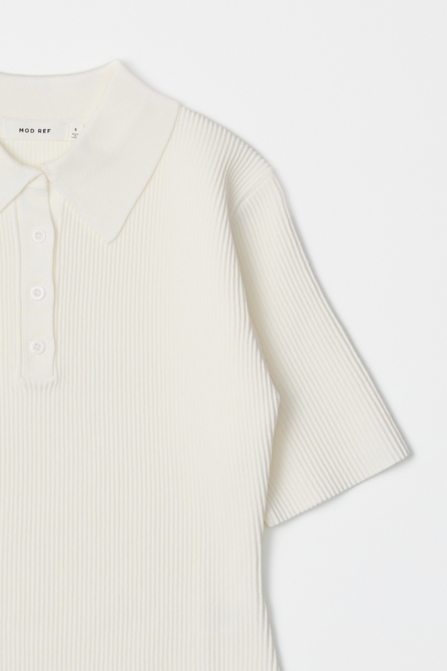 TR3893.-CREAM