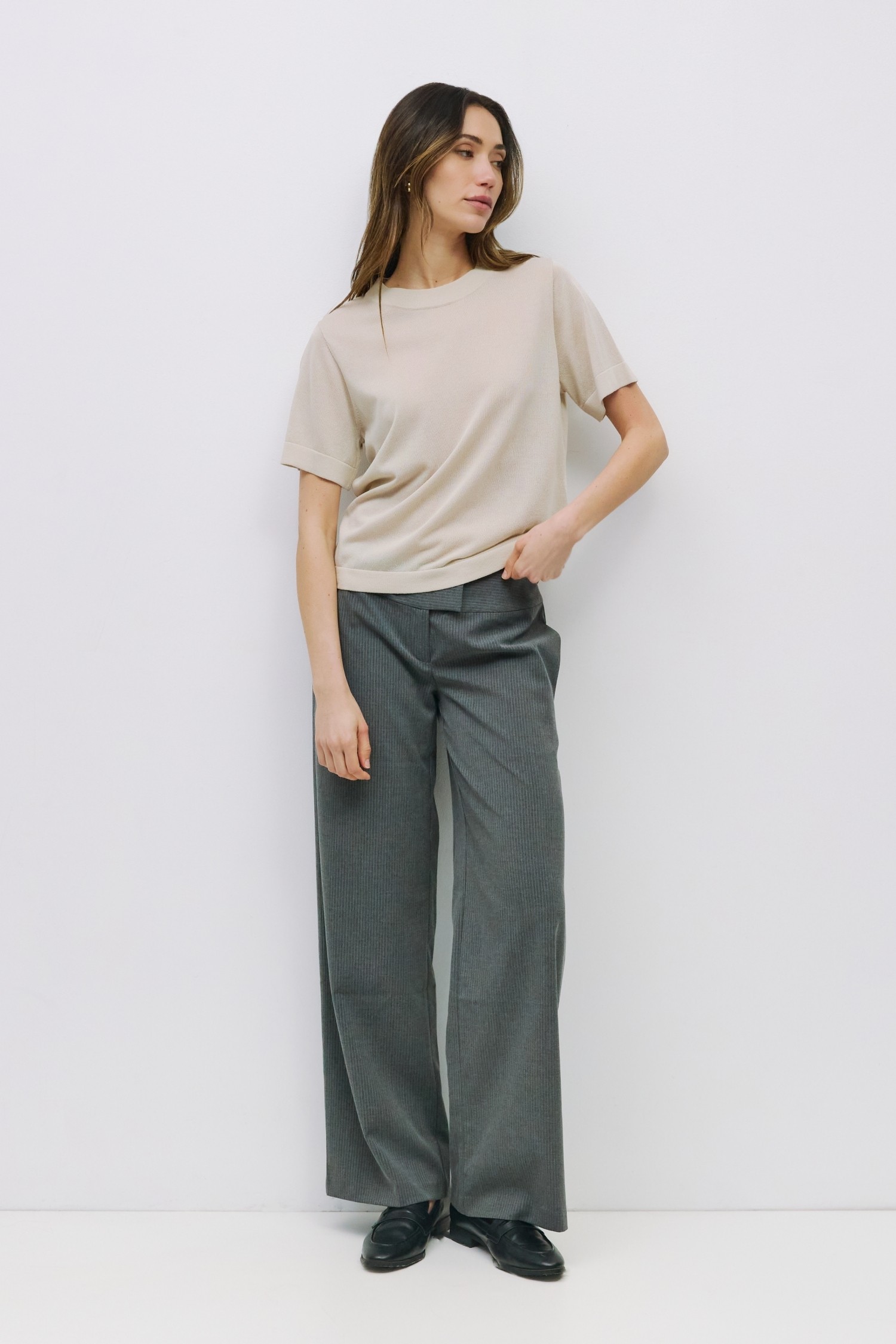 TR3913-GREY