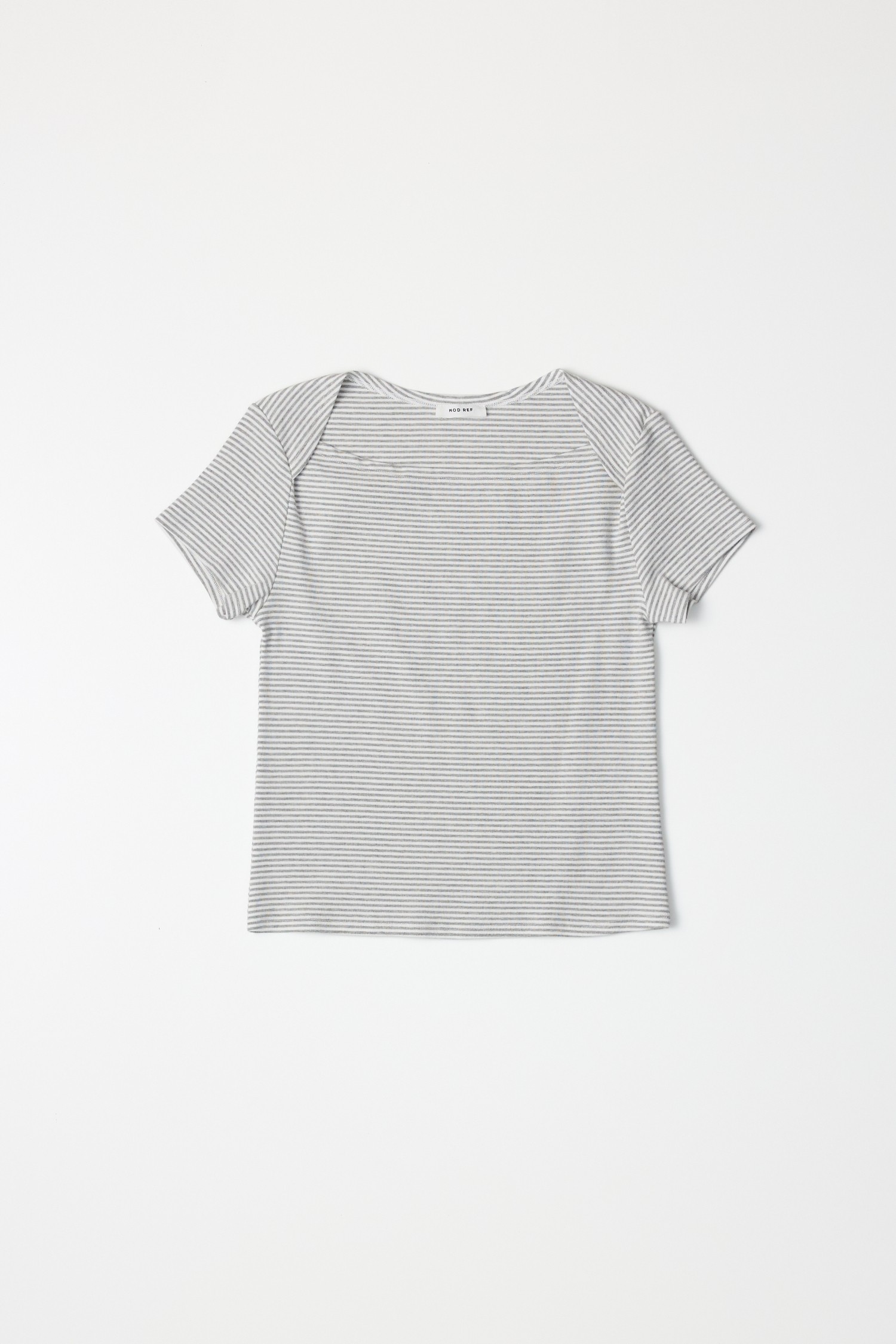 TR3932.-GREY-WHITE