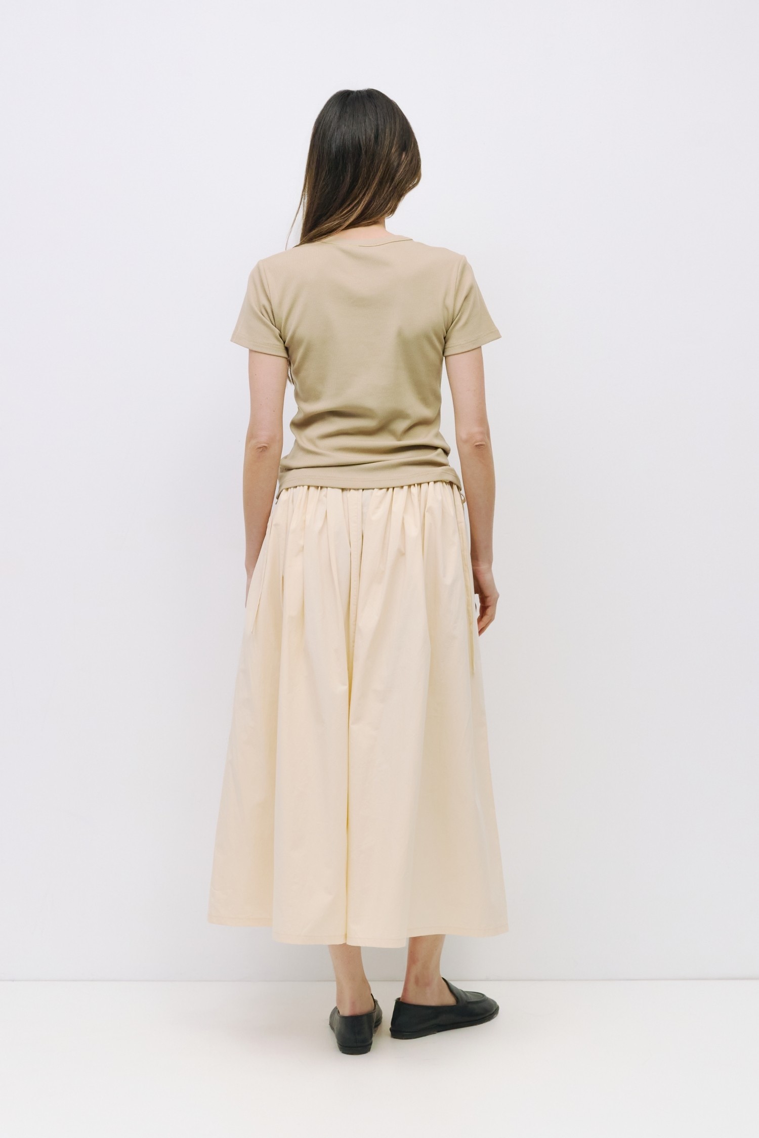 TR3942.-TAUPE