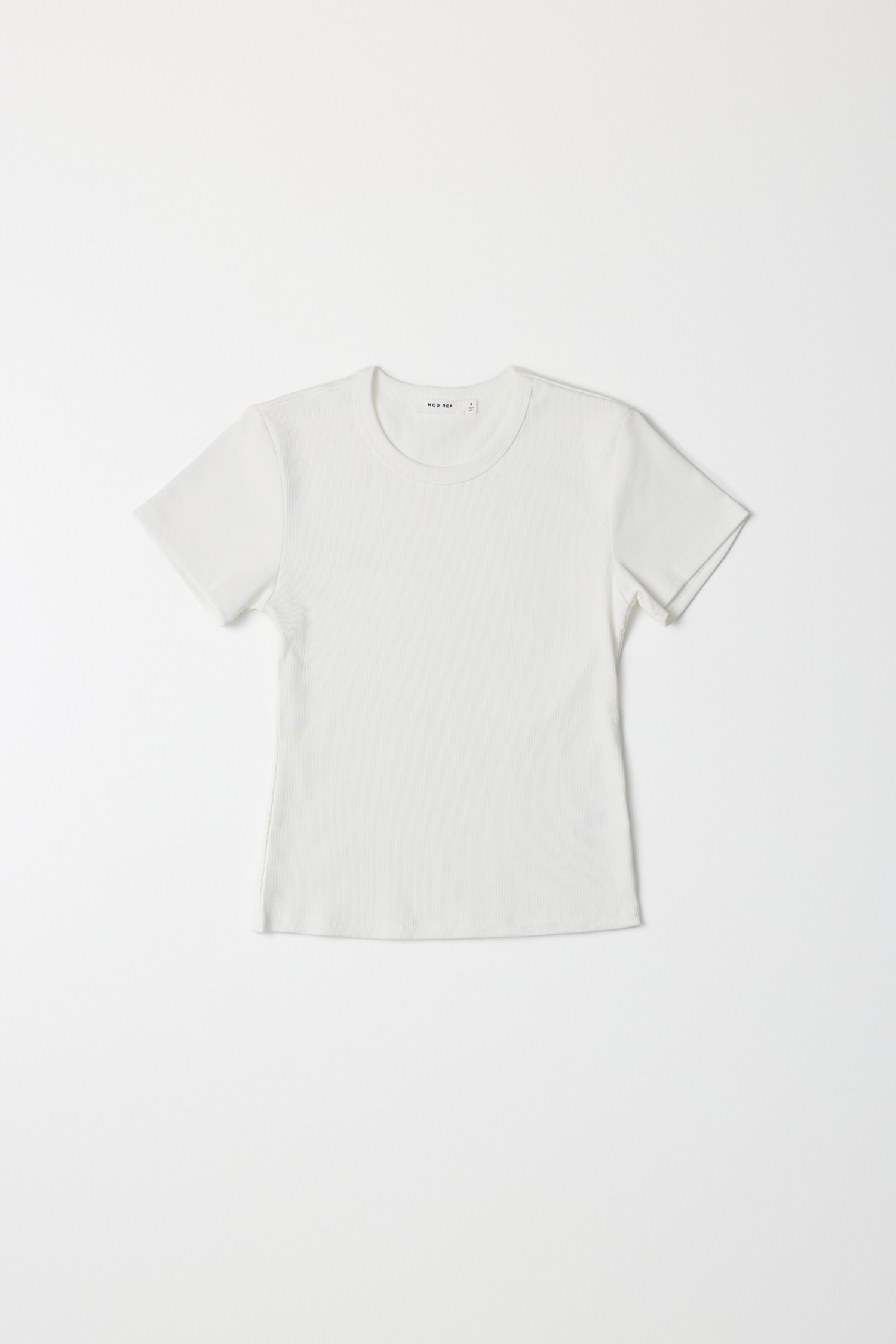 TR3942.-WHITE