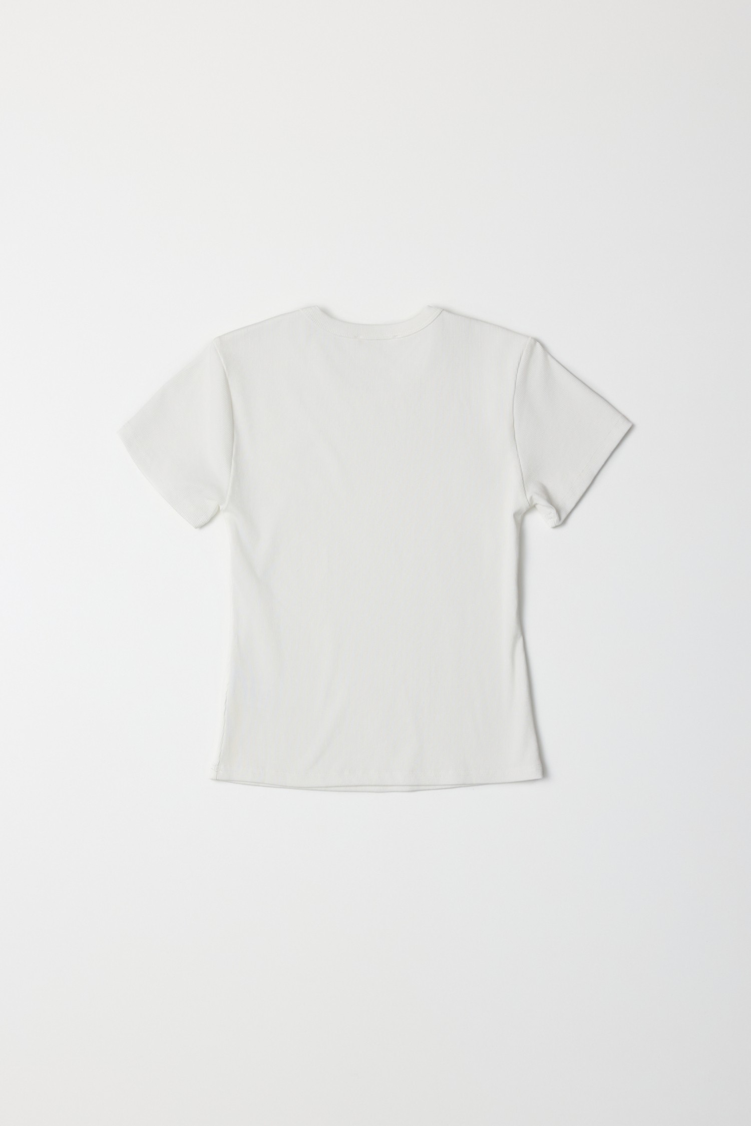 TR3942.-WHITE